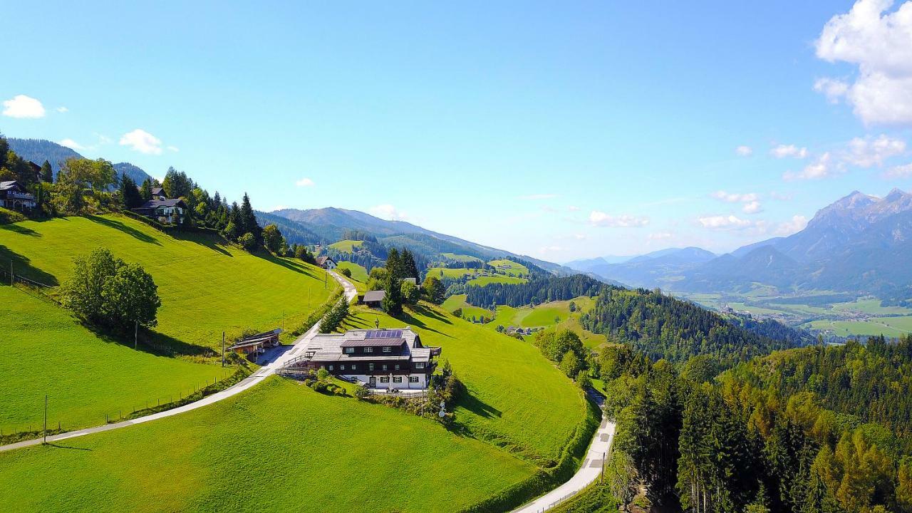 Sonnenalm Mountain Lodge グレーブミング エクステリア 写真